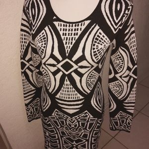 Stretchy black and white geometric print dress